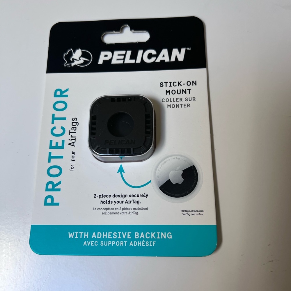 Pelican Black Stick-On Mount for AirTags‎